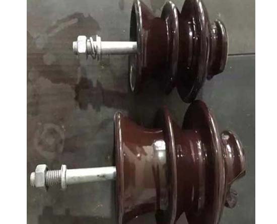 高壓線(xiàn)路針式絕緣子